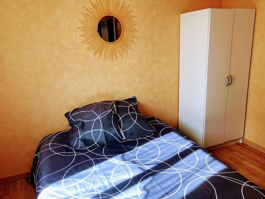 6 Avec Wifi Apartment